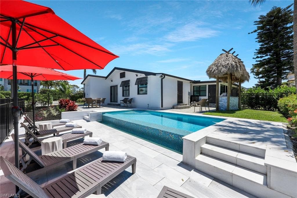 493 Willet AVE-2
