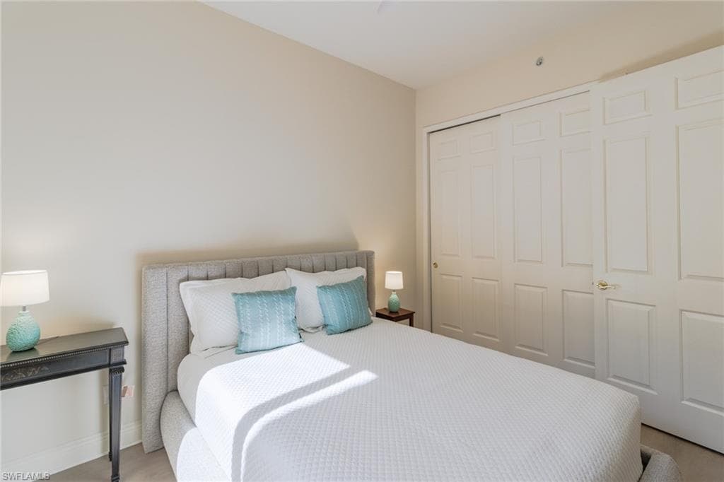 5960 Tarpon Gardens CIR 102-27