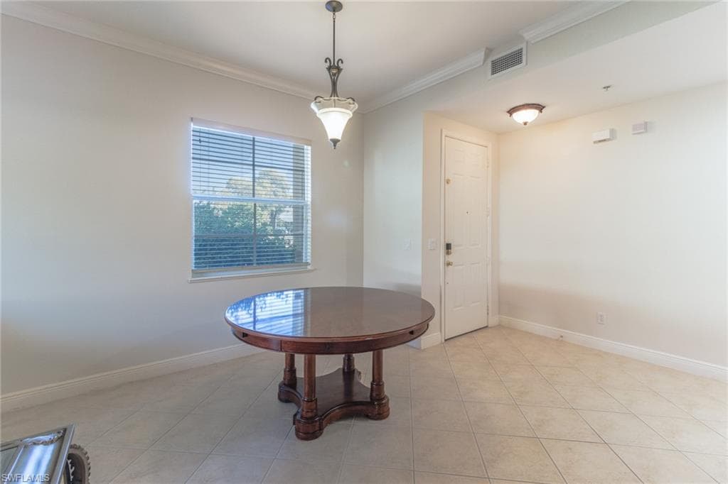 5960 Tarpon Gardens CIR 102-6