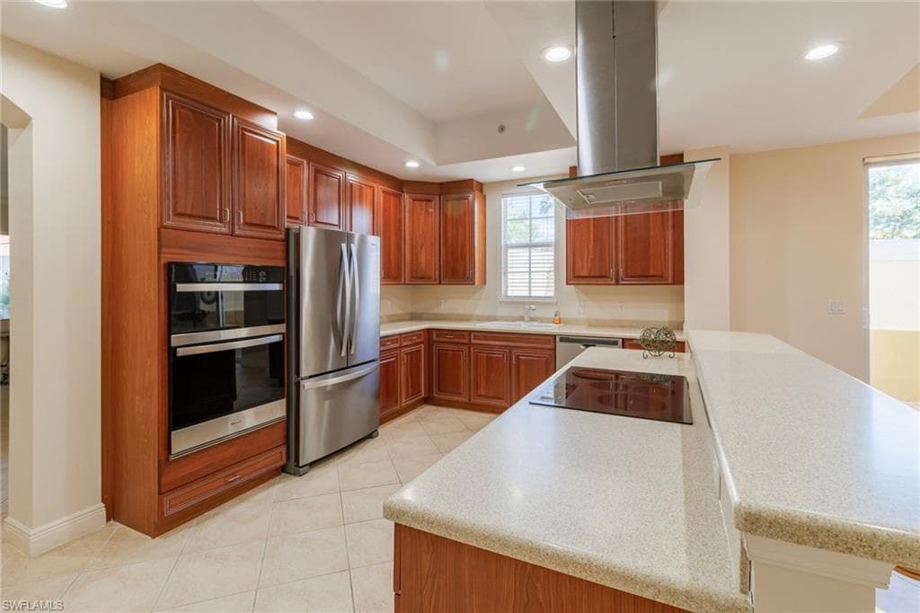 5960 Tarpon Gardens CIR 102-7