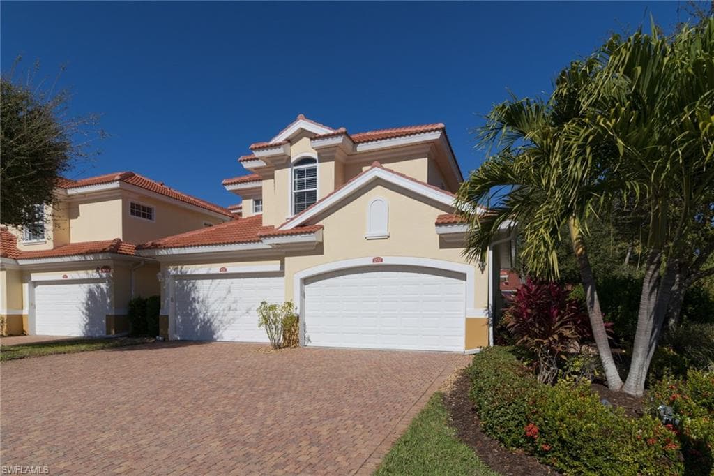 5960 Tarpon Gardens CIR 102-1