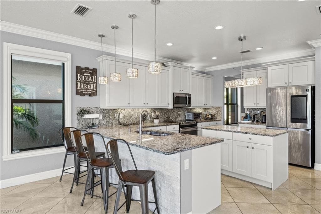 11696 Stonecreek CIR-10