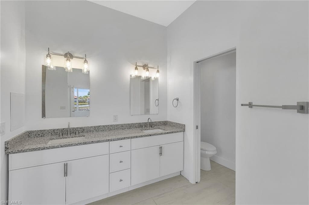 11099 Sea Tropic LN-22