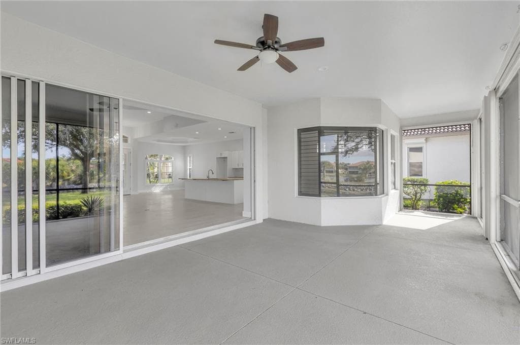 11099 Sea Tropic LN-29