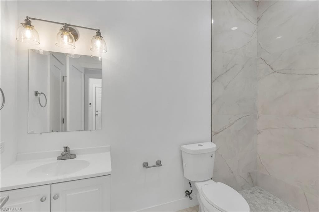 11099 Sea Tropic LN-25