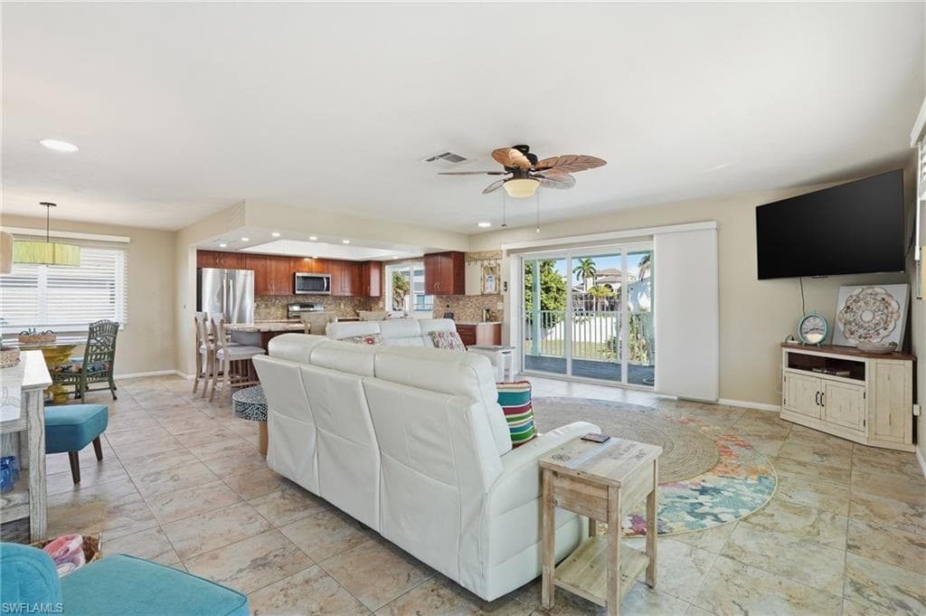 170 Redfish RD-8