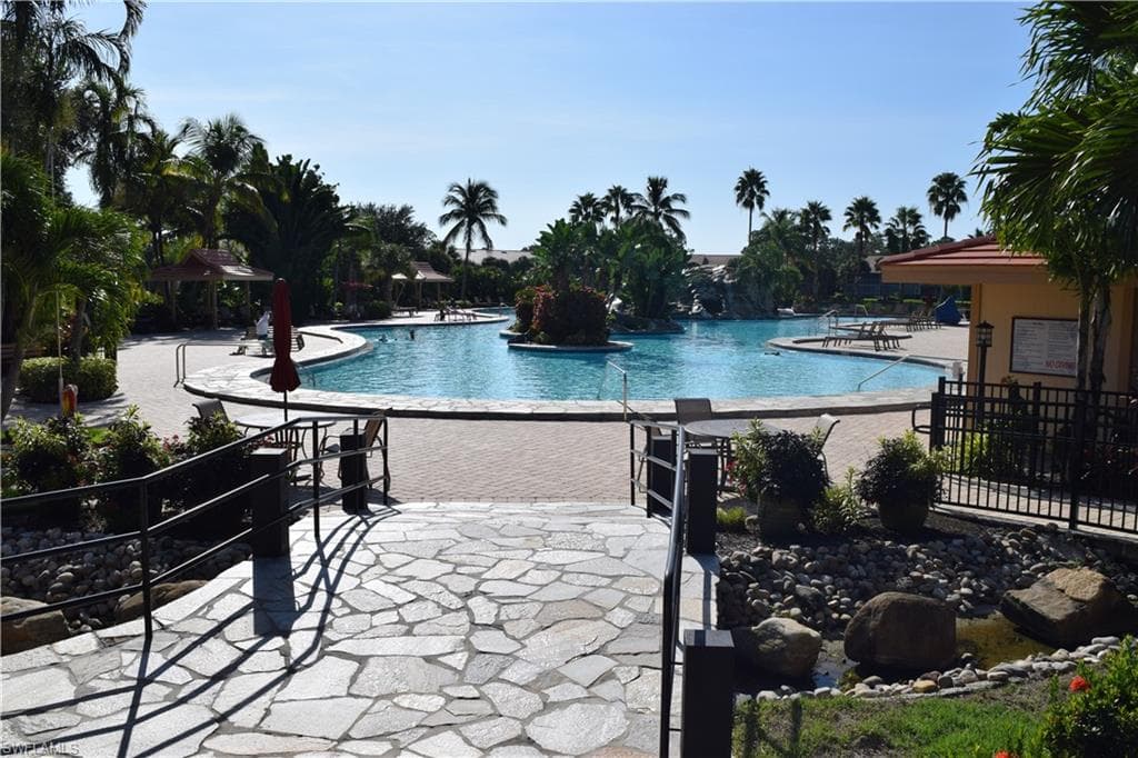 2350 Hidden Lake CT 8513-2
