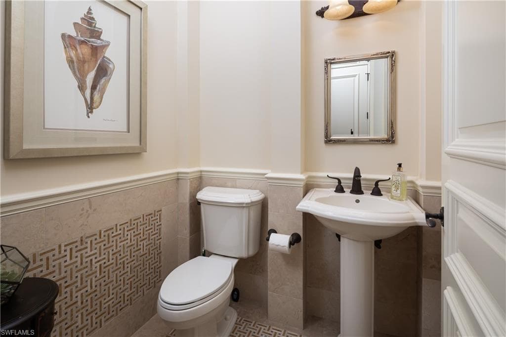 23821 Tuscany CT-27
