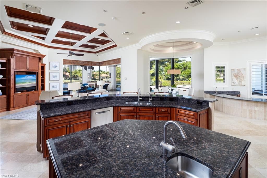 23821 Tuscany CT-15