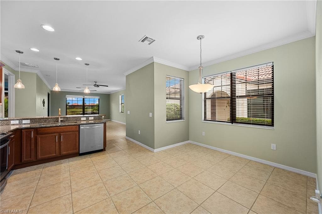 1511 Oceania DR S-14