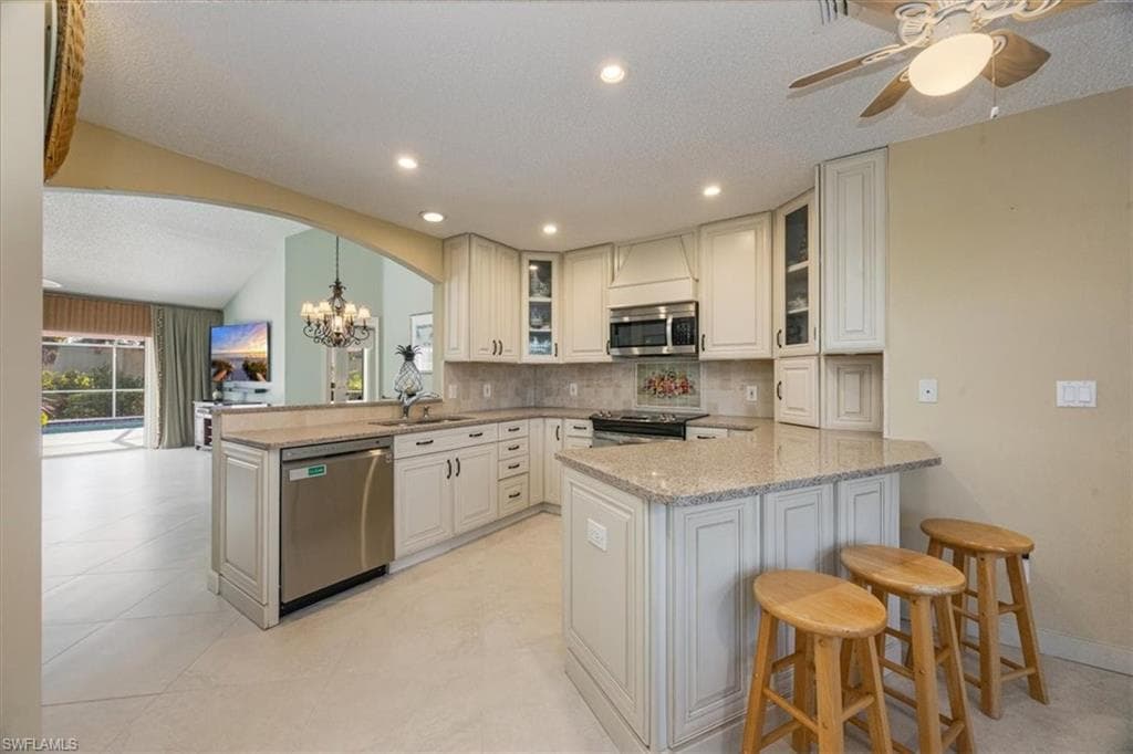 4198 Royal Wood BLVD-6