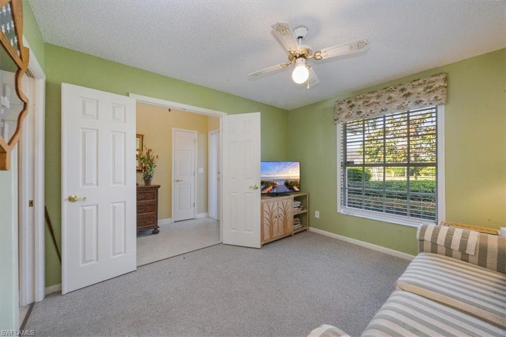 4198 Royal Wood BLVD-13
