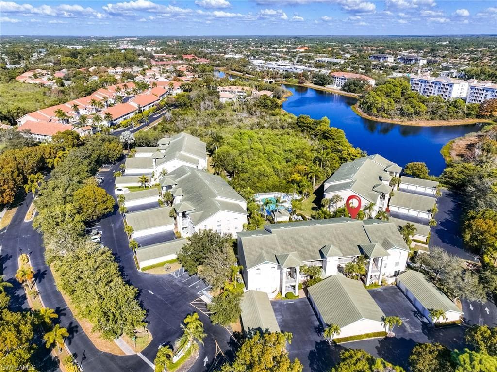 28871 Bermuda Lago CT 304-2