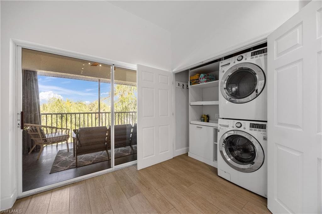 28871 Bermuda Lago CT 304-17