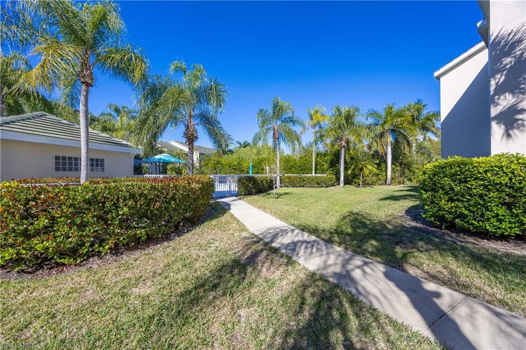 28871 Bermuda Lago CT 304-32