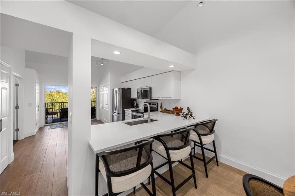 28871 Bermuda Lago CT 304-11