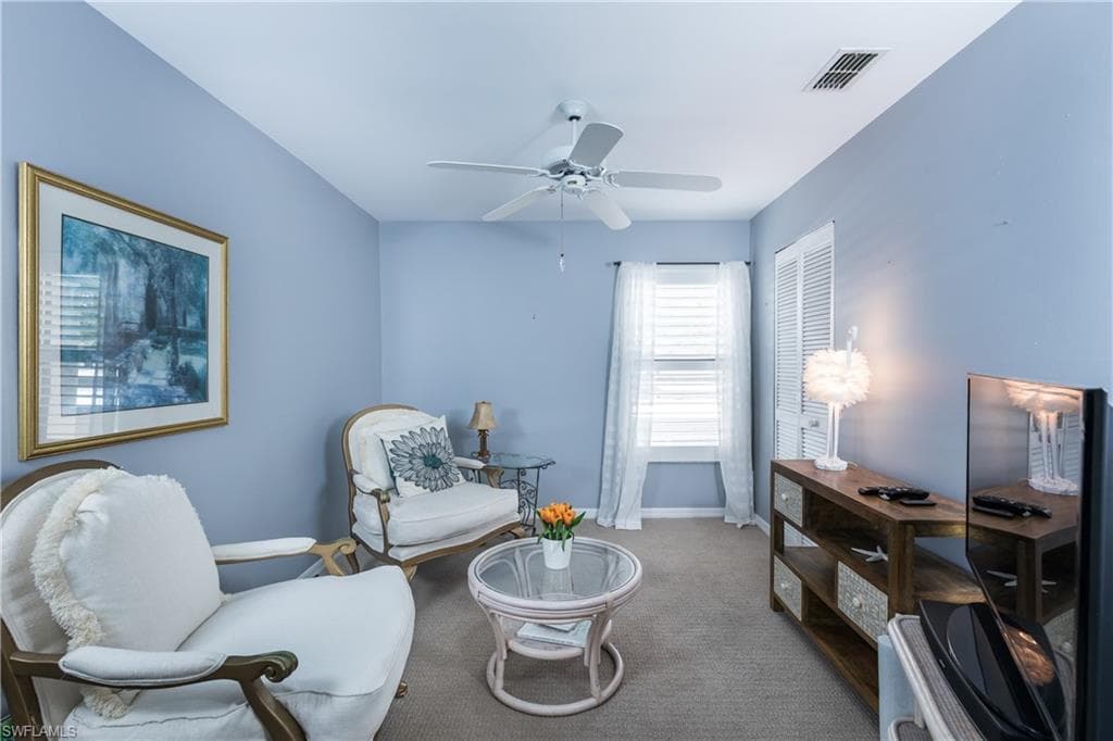 5825 Trailwinds DR 425-17