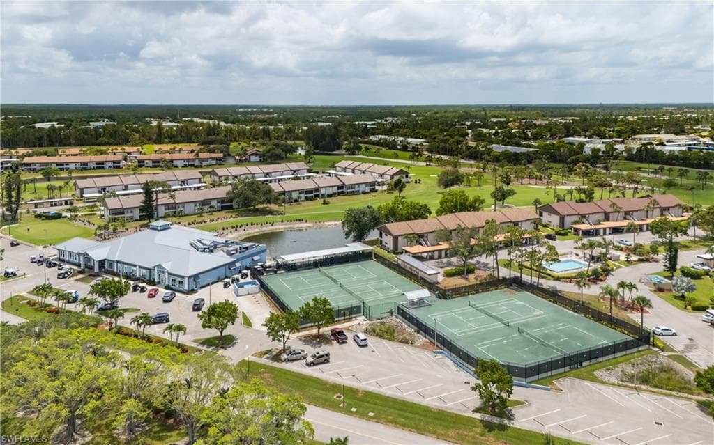 5825 Trailwinds DR 425-22