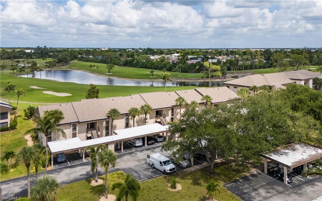 5825 Trailwinds DR 425-32