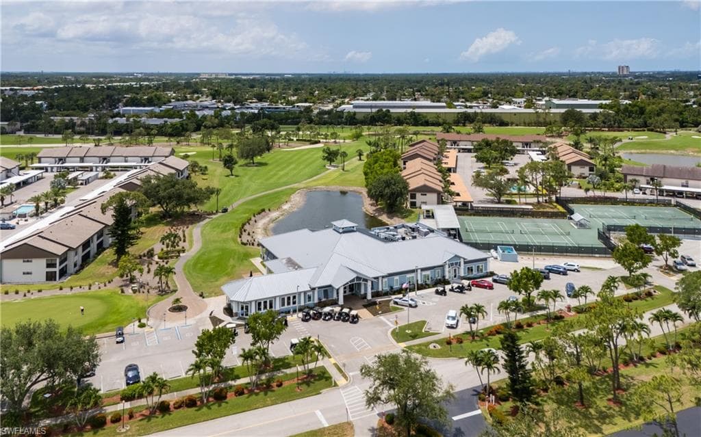 5825 Trailwinds DR 425-33