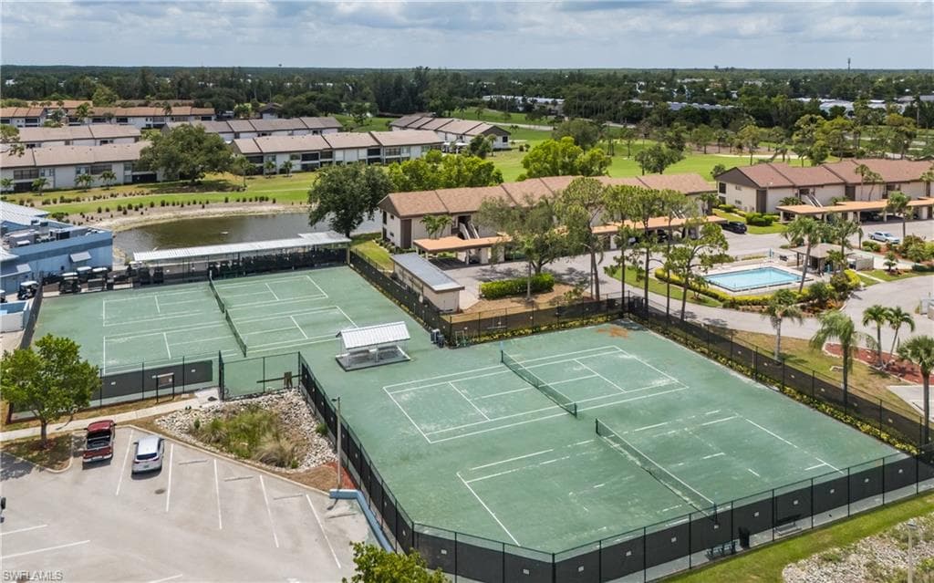 5825 Trailwinds DR 425-21