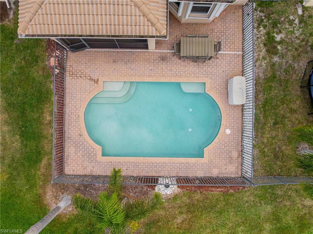 10487 Winged Elm LN-30