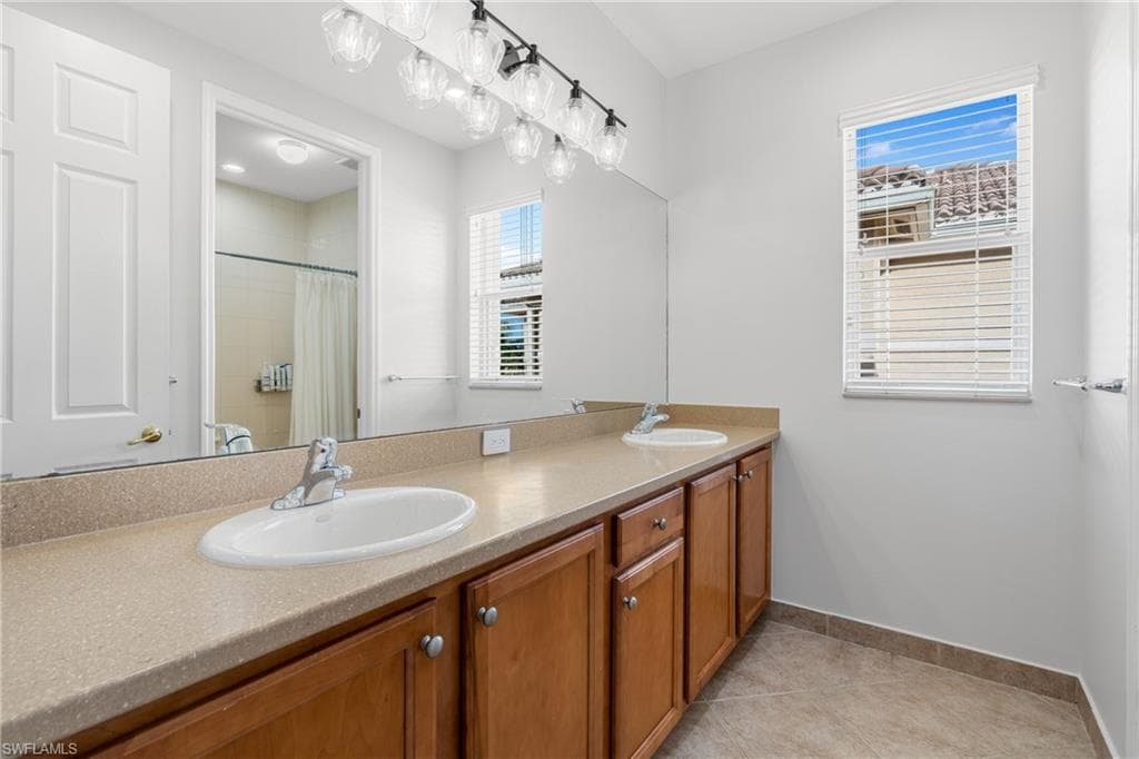 10487 Winged Elm LN-18