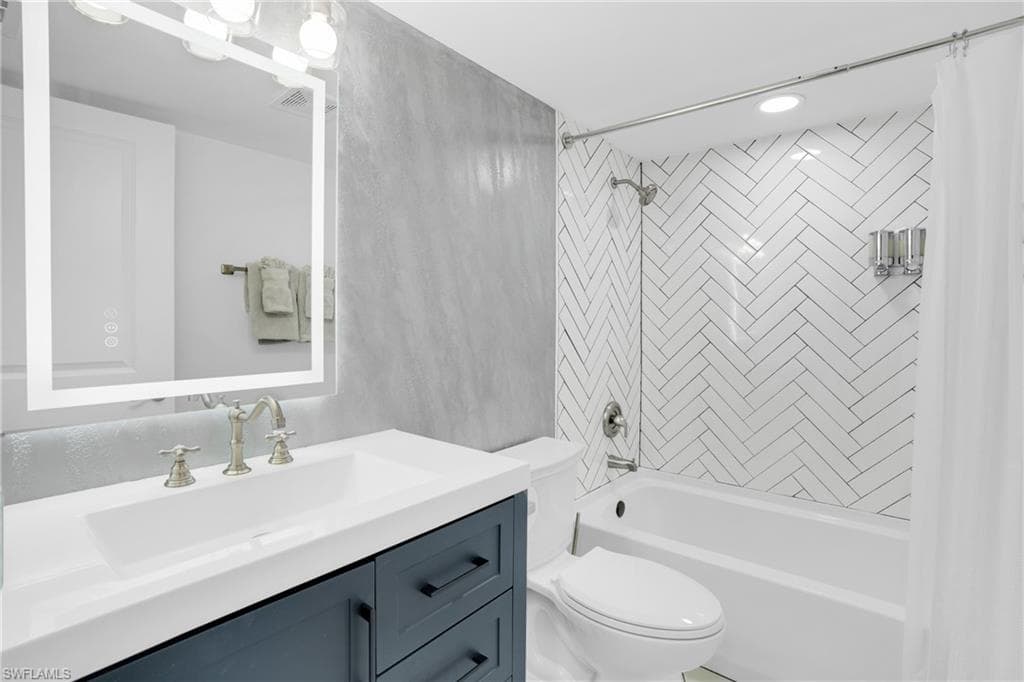 16381 Kelly Woods DR 150-5