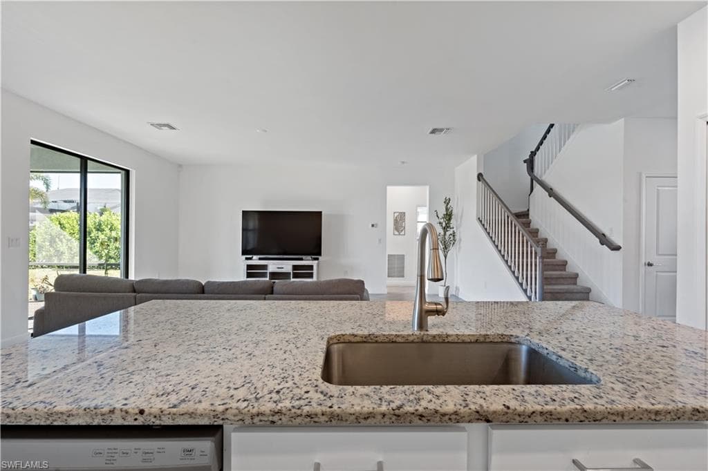 13805 Pine Lodge LN S-18