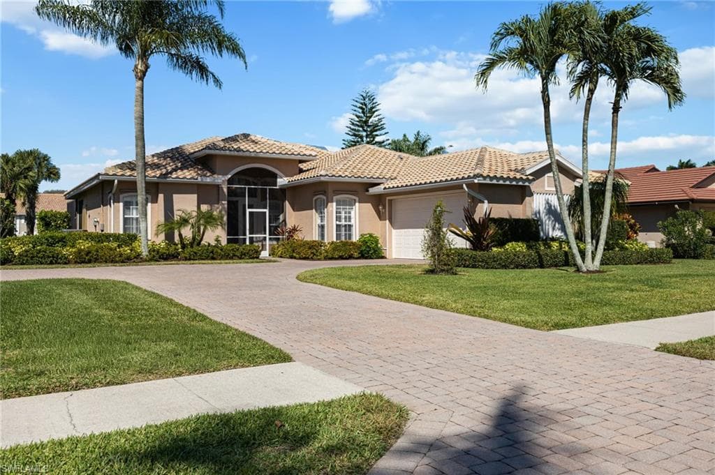 3733 Royal Wood BLVD-2