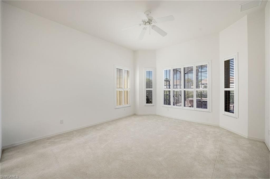3733 Royal Wood BLVD-19