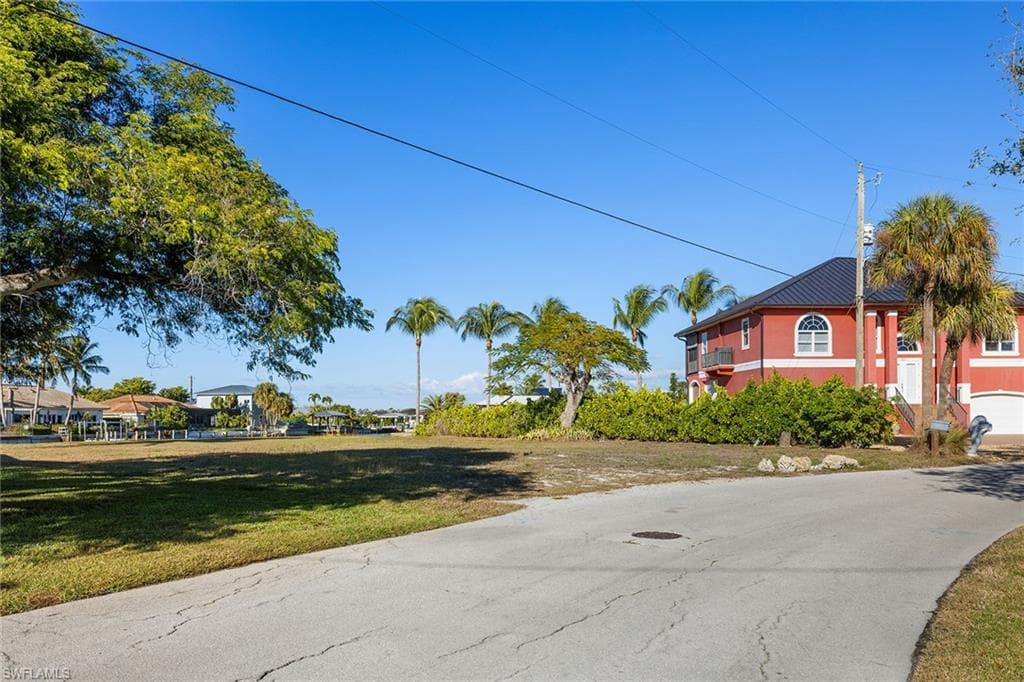 271 Randy LN-3