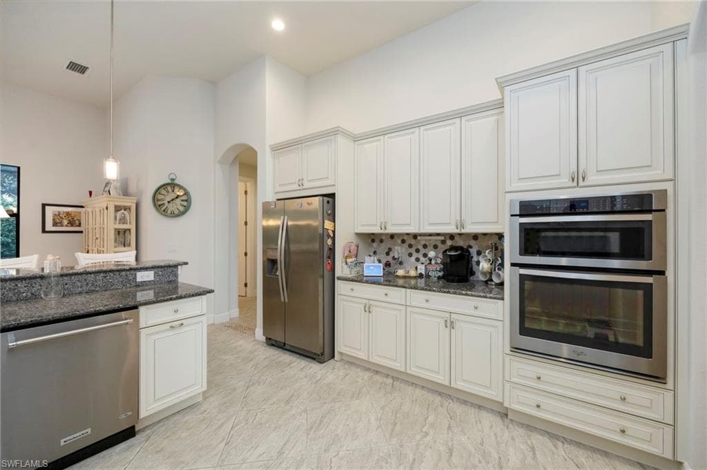 23016 Sanabria LOOP-11