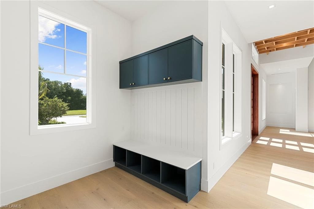 2309 Anthony CT-23