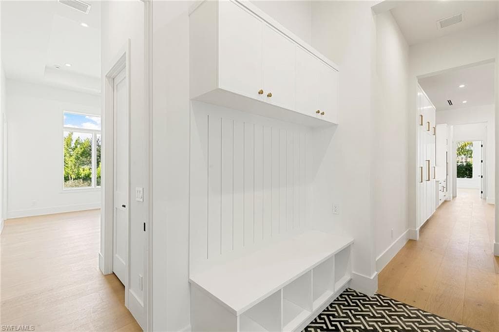 2309 Anthony CT-36