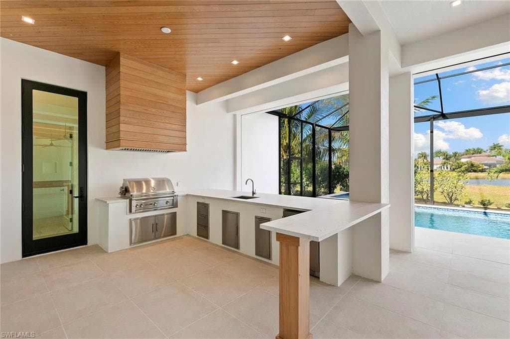 2309 Anthony CT-18