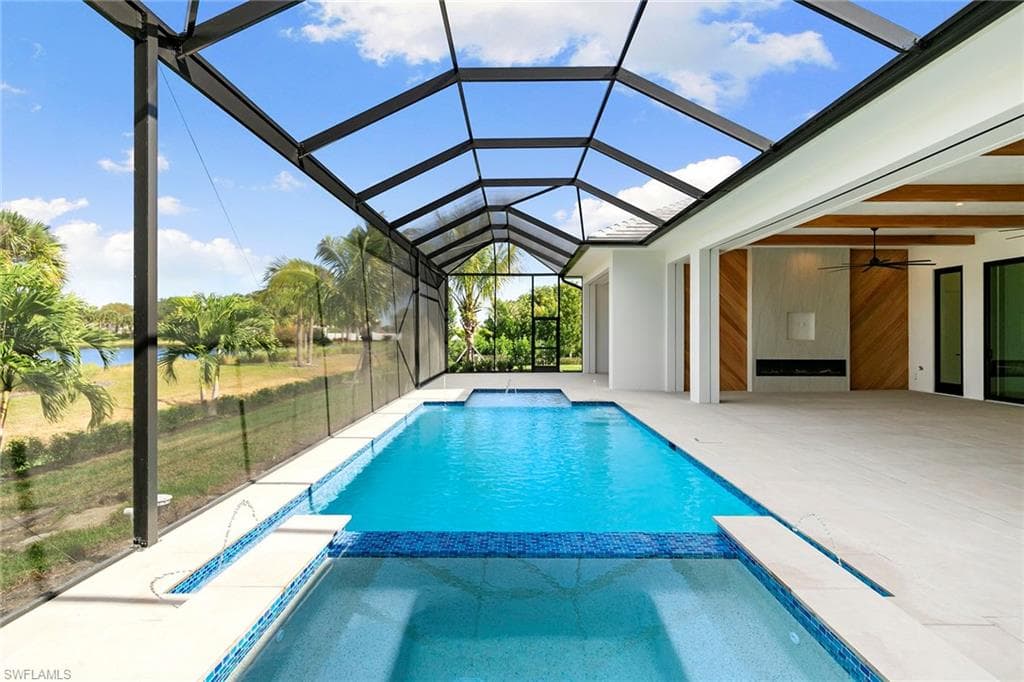2309 Anthony CT-44
