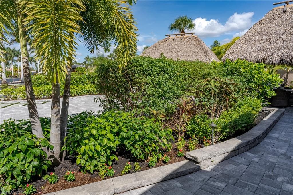 13547 Snook CIR-16