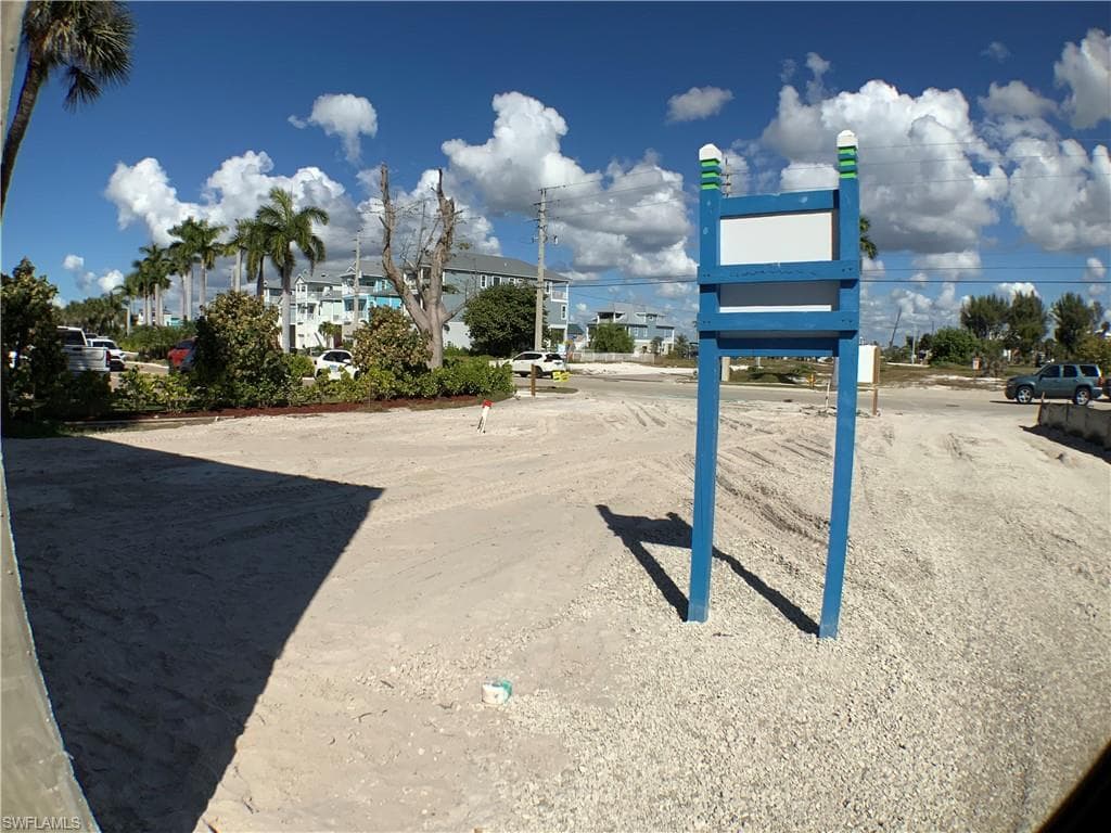 700 Estero BLVD-7