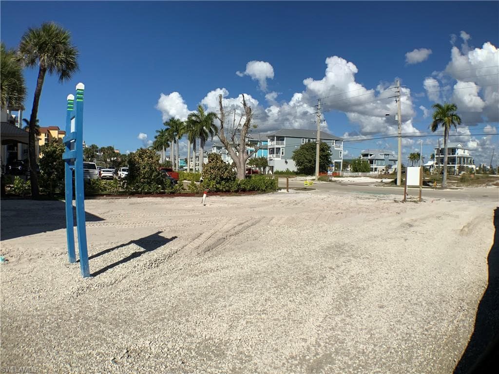 700 Estero BLVD-8