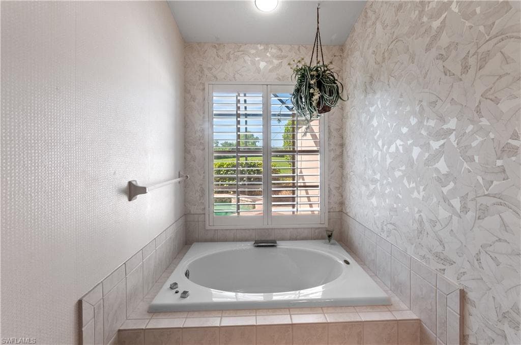 13360 Southampton DR-20