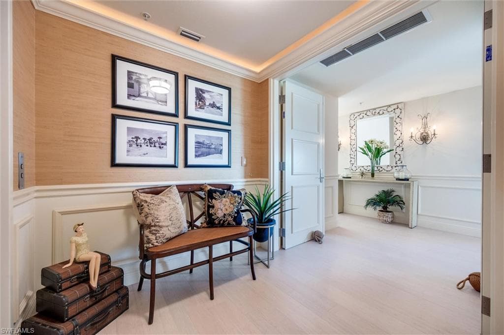 265 Indies WAY 802-5