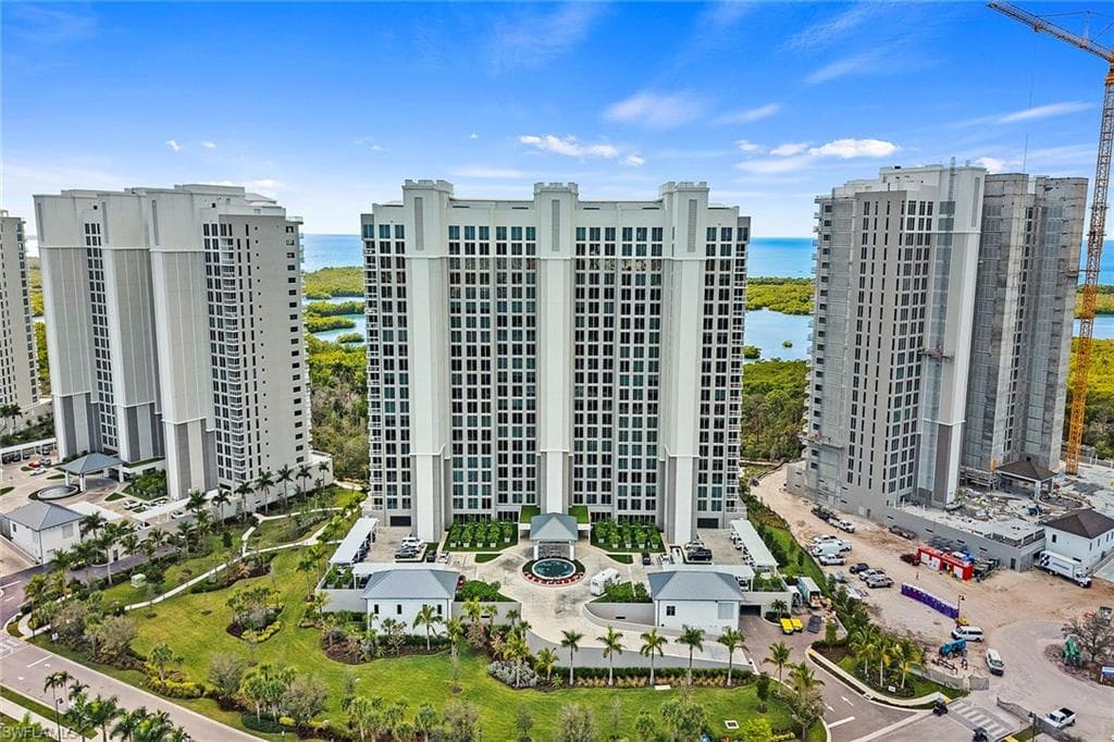 13945 Old Coast RD 806-2
