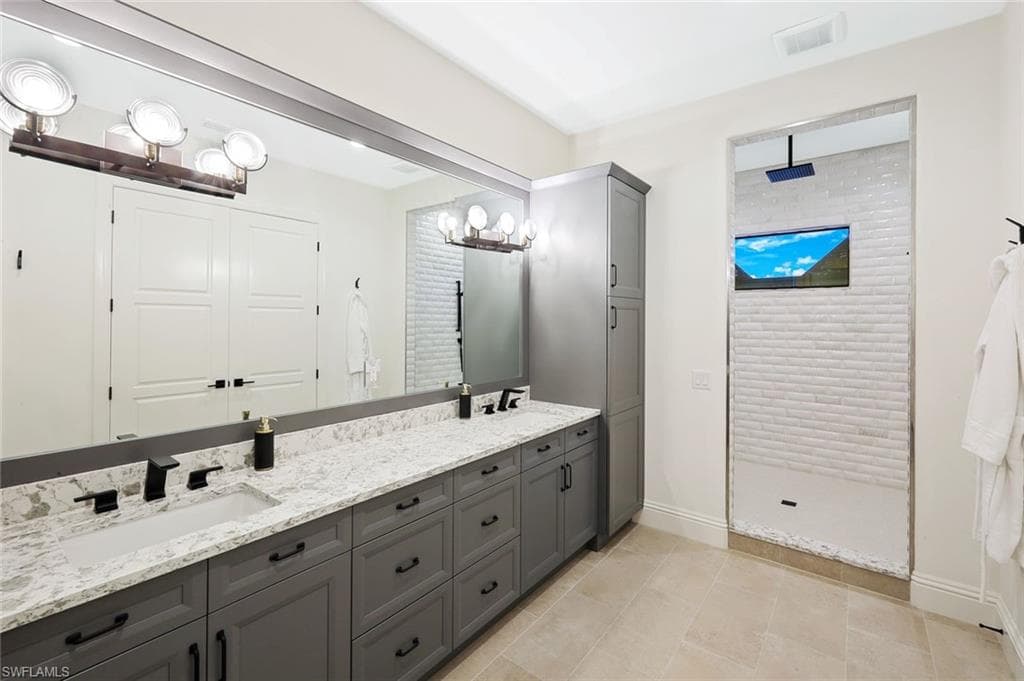 27194 Harbor DR-25