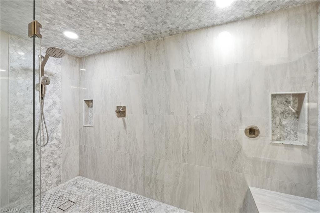 401 Bayfront PL 3307-17