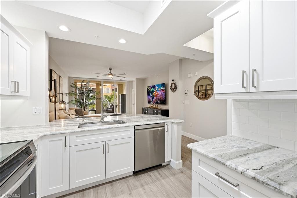401 Bayfront PL 3307-9