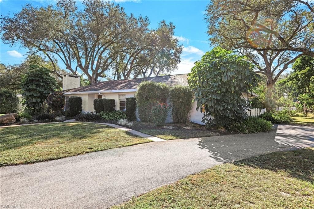 1334 Vesper DR-28