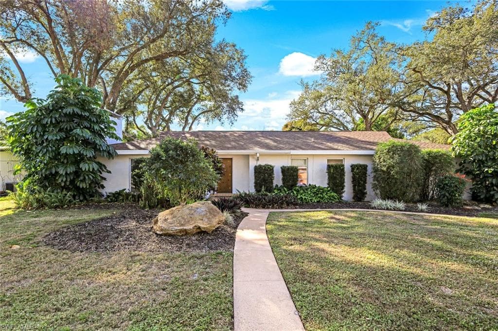 1334 Vesper DR-5