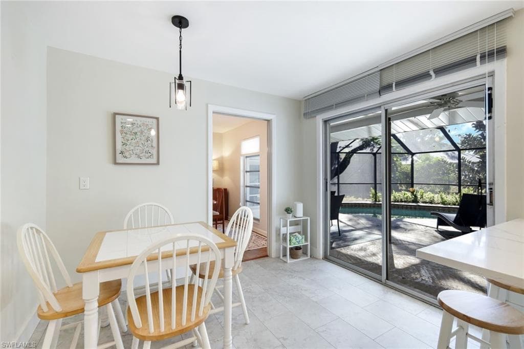 1334 Vesper DR-15