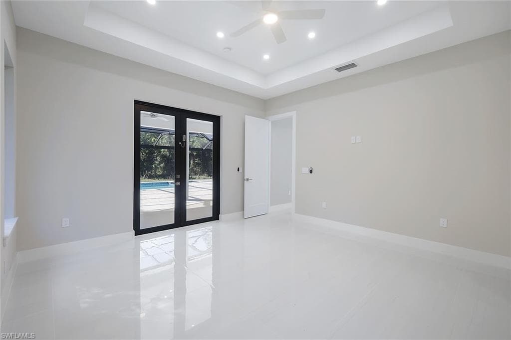 3632 3rd AVE SW-13